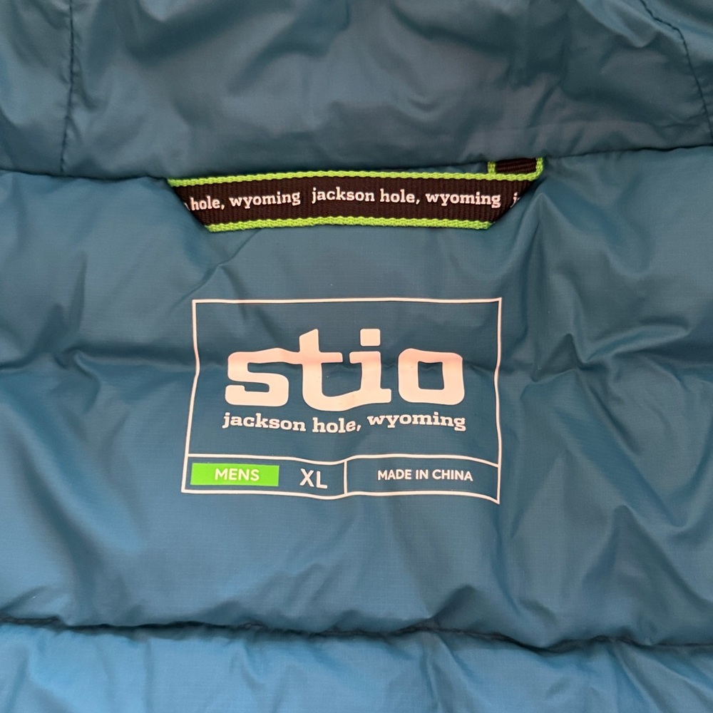 Stio Teal Puffer Vest - Picture 3 of 3